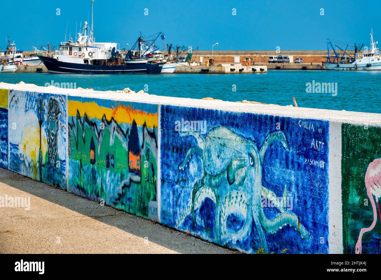 Murals on the Molo dei Caliscendi, Giulianova, Italy Stock Photo