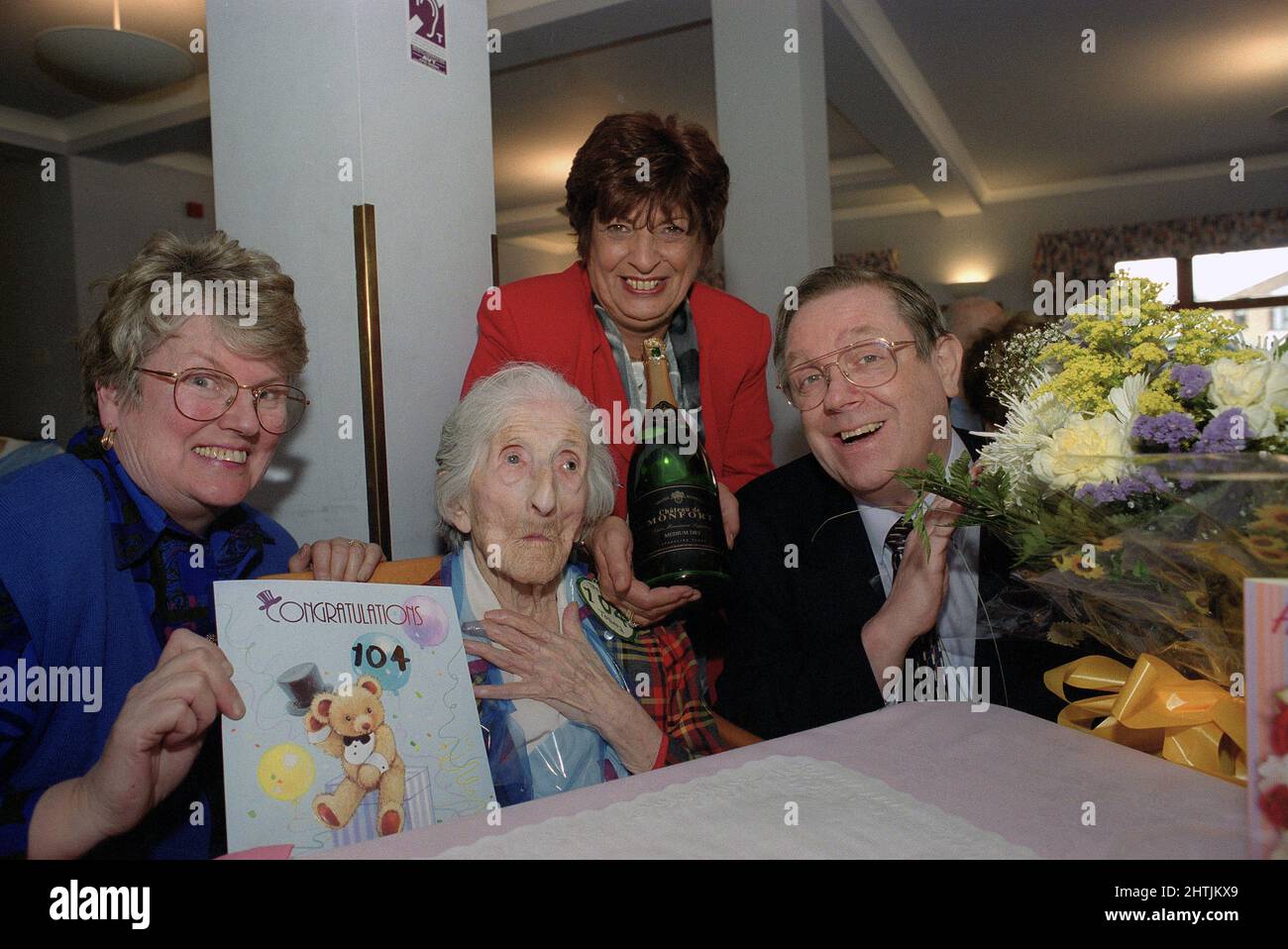 Bbc midlands radio personality hi-res stock photography and images - Alamy