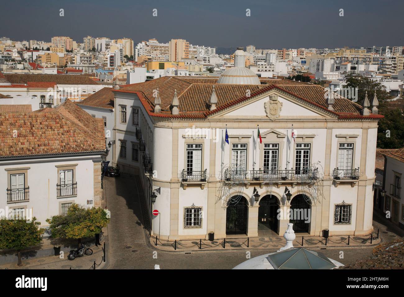 Rathaus von Faro, Algarve, Portugal Stock Photo