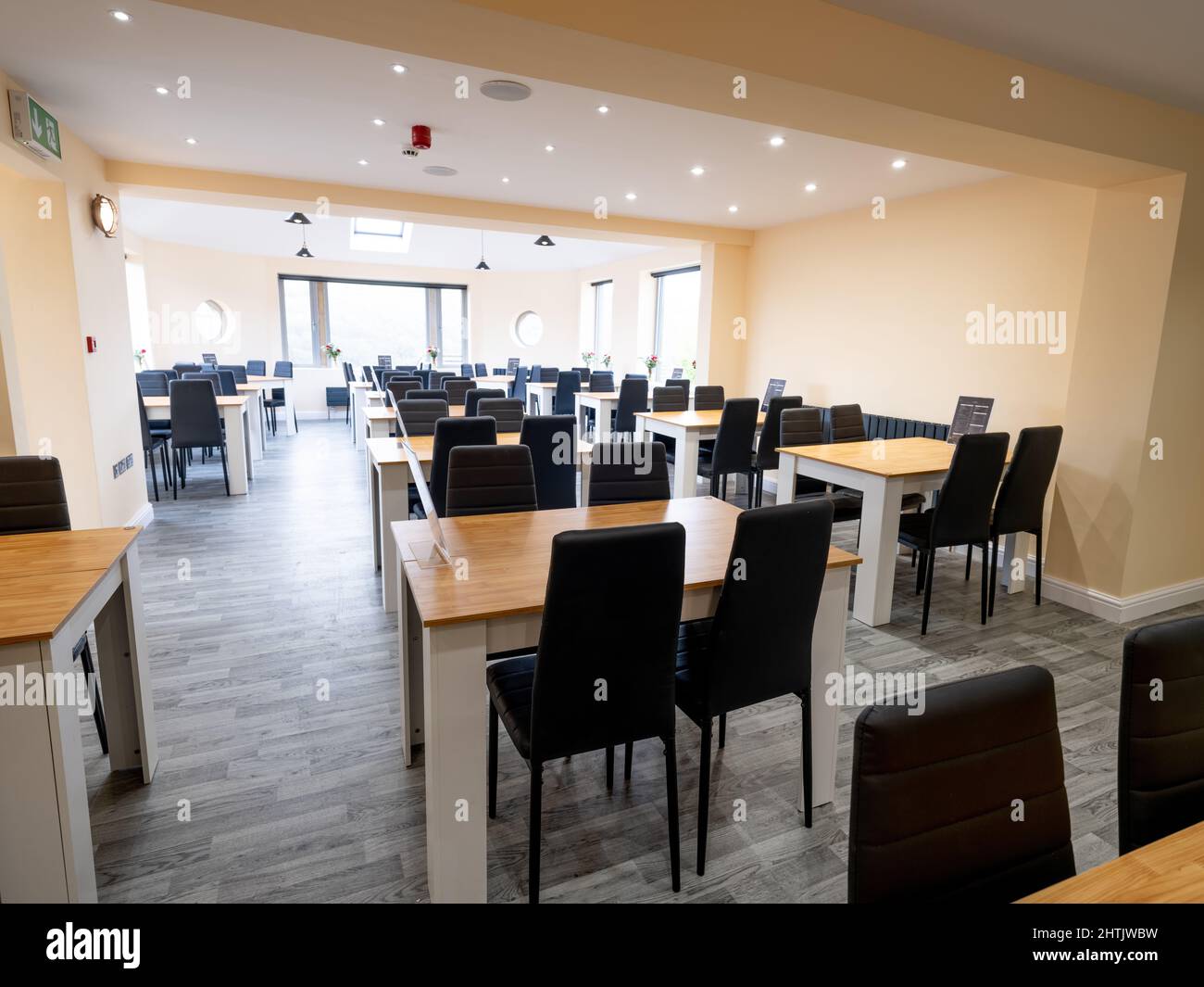 Compo's fish and chip restaurant and takeaway, Holmfirth, West ...