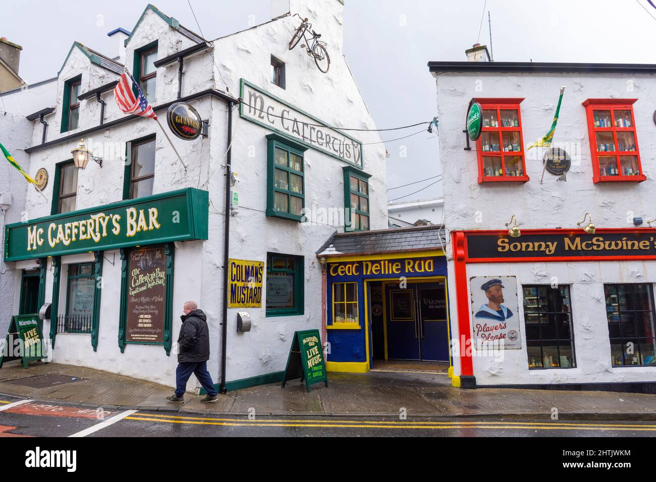 Colourful bar pub frontage in Donegal Town, County Donegal, Ireland. Stock Photo