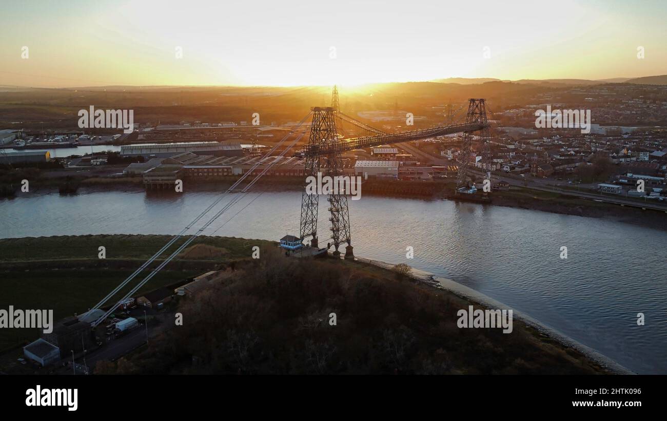 newport-transporter-bridge-stock-photo-alamy