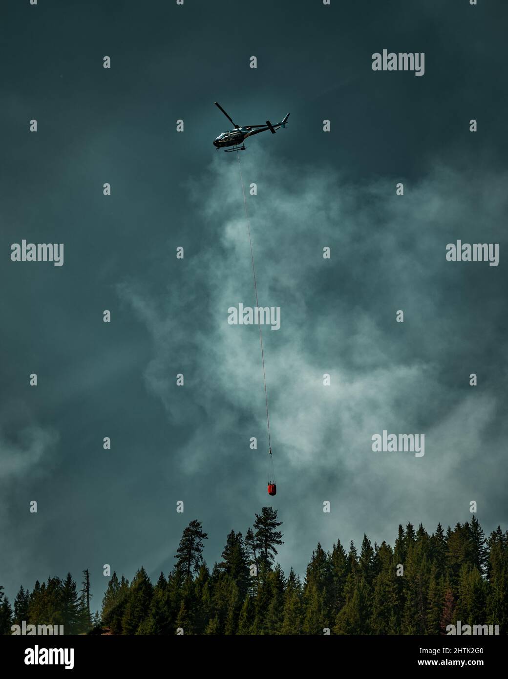 Vertical shot helicopter flying hi-res stock photography and images - Alamy
