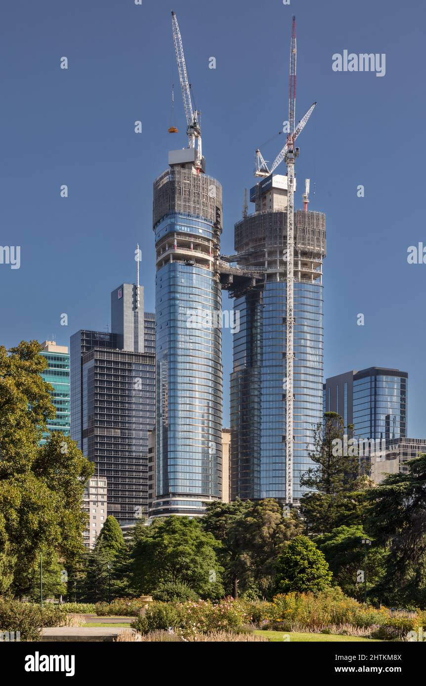 The Shangri-La Hotel under construction in Sapphire by the Gardens, Melbourne. $565 million Stock Photo