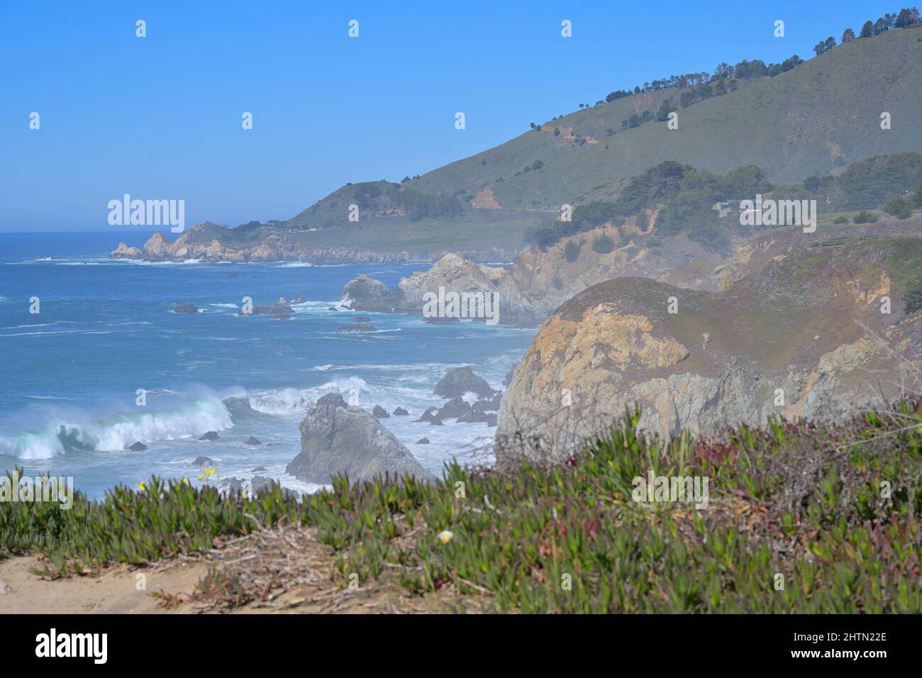 Iconic Highway 1 along the amazing Big Sur coast, Monterey county CA ...