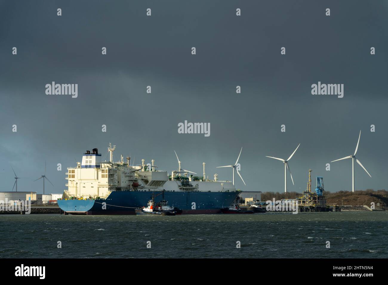 Liquefied natural gas lng hi-res stock photography and images - Alamy