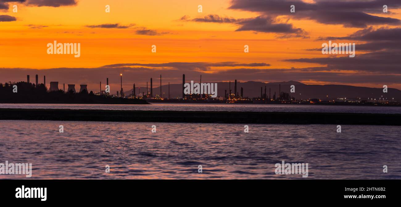 Grangemouth Oil Refinery Sunset, Scotland Stock Photo