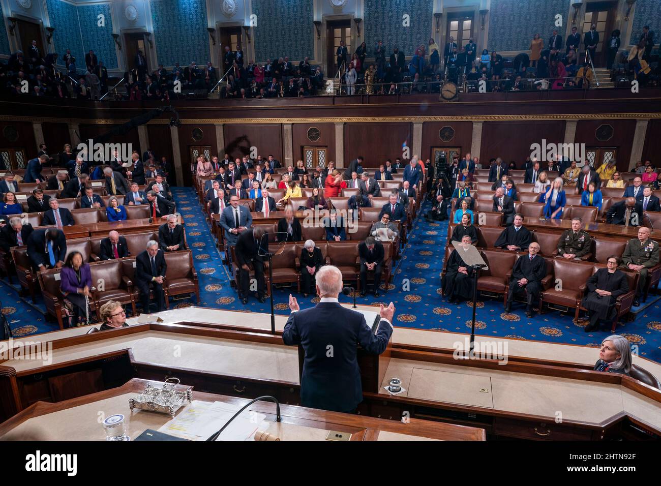 Washington, USA. 01st Mar, 2022. US President Joe Biden delivers his State of the Union address before a joint session of Congress in the United States House of Representatives chamber on Capitol Hill in Washington, DC, USA 01 March 2022. President Biden's speech comes amid Russia's ongoing invasion and bombardment of Ukraine. (Photo by Pool/Sipa USA) Credit: Sipa USA/Alamy Live News Stock Photo