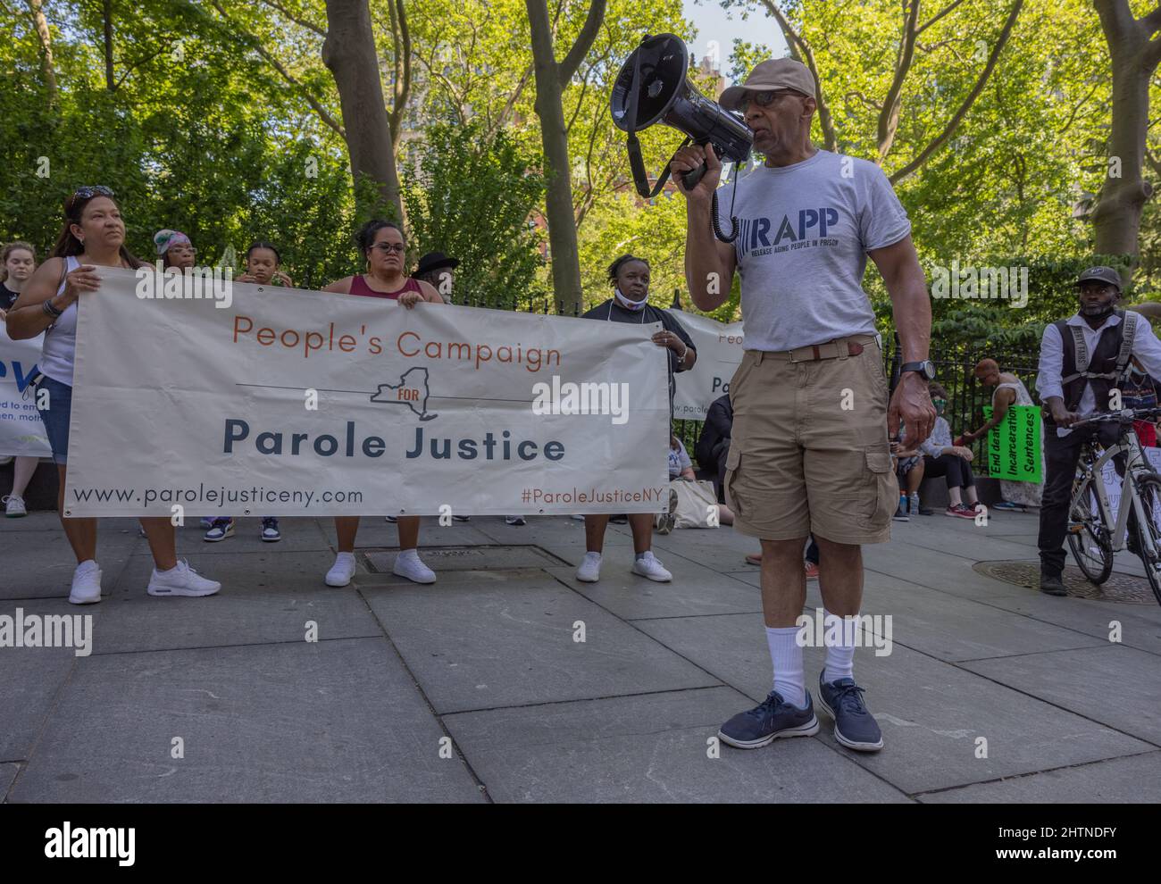 NEW YORK, N.Y. – June 5, 2021: Demonstrators gather in Manhattan to urge the New York State Legislature to adopt parole reform measures. Stock Photo