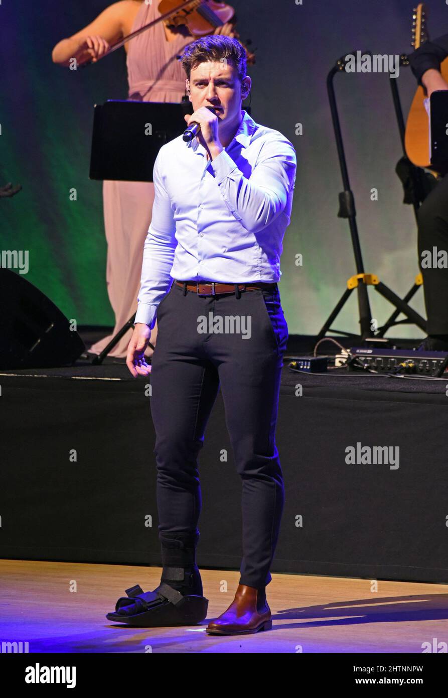Atlanta, GA, USA. 1st Mar, 2022. Emmet Cahill on stage for Celtic