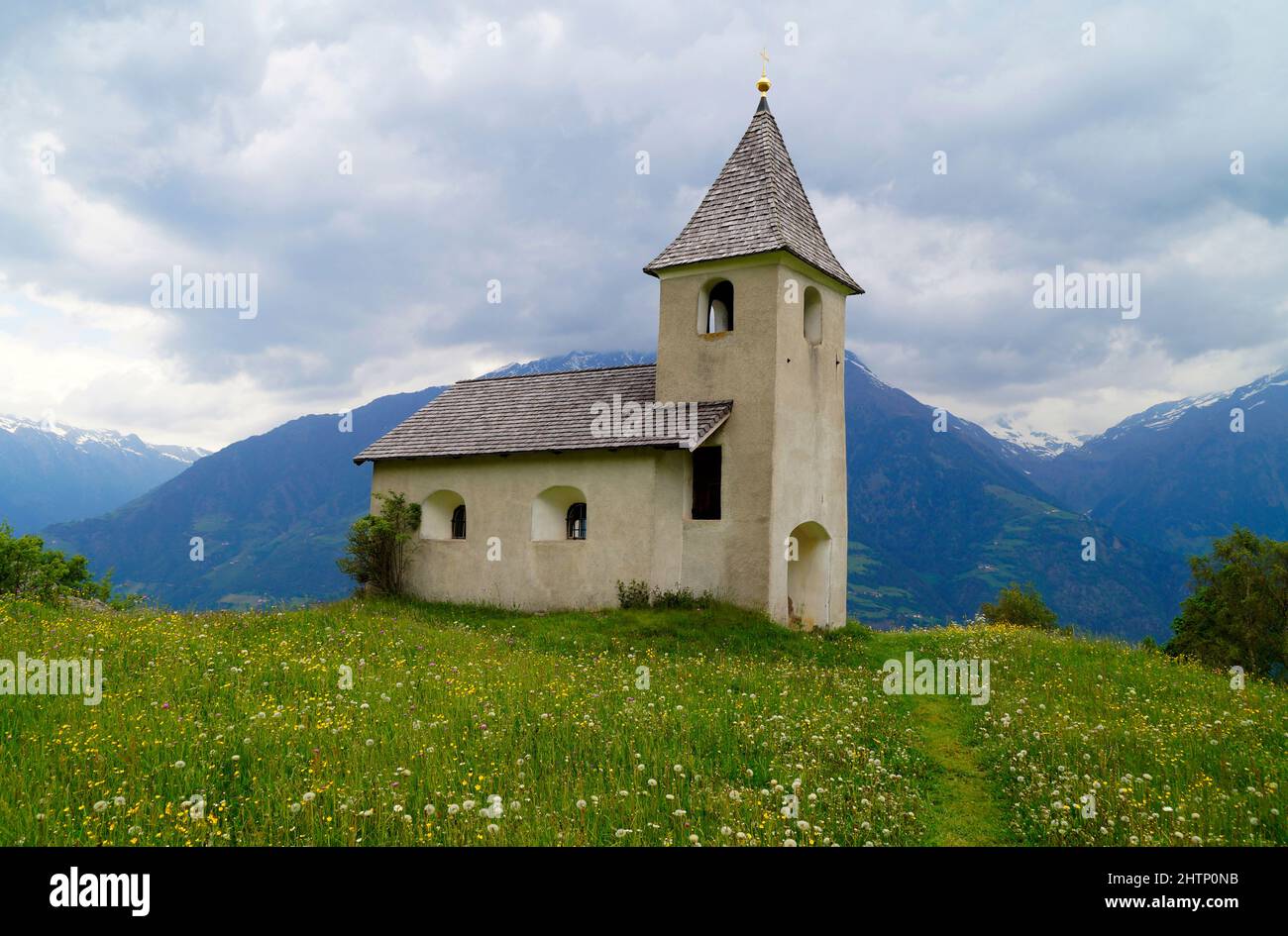 an ancient chapel in the Italian Alps of South Tyrol in Aschbach, Vinschgau region Stock Photo