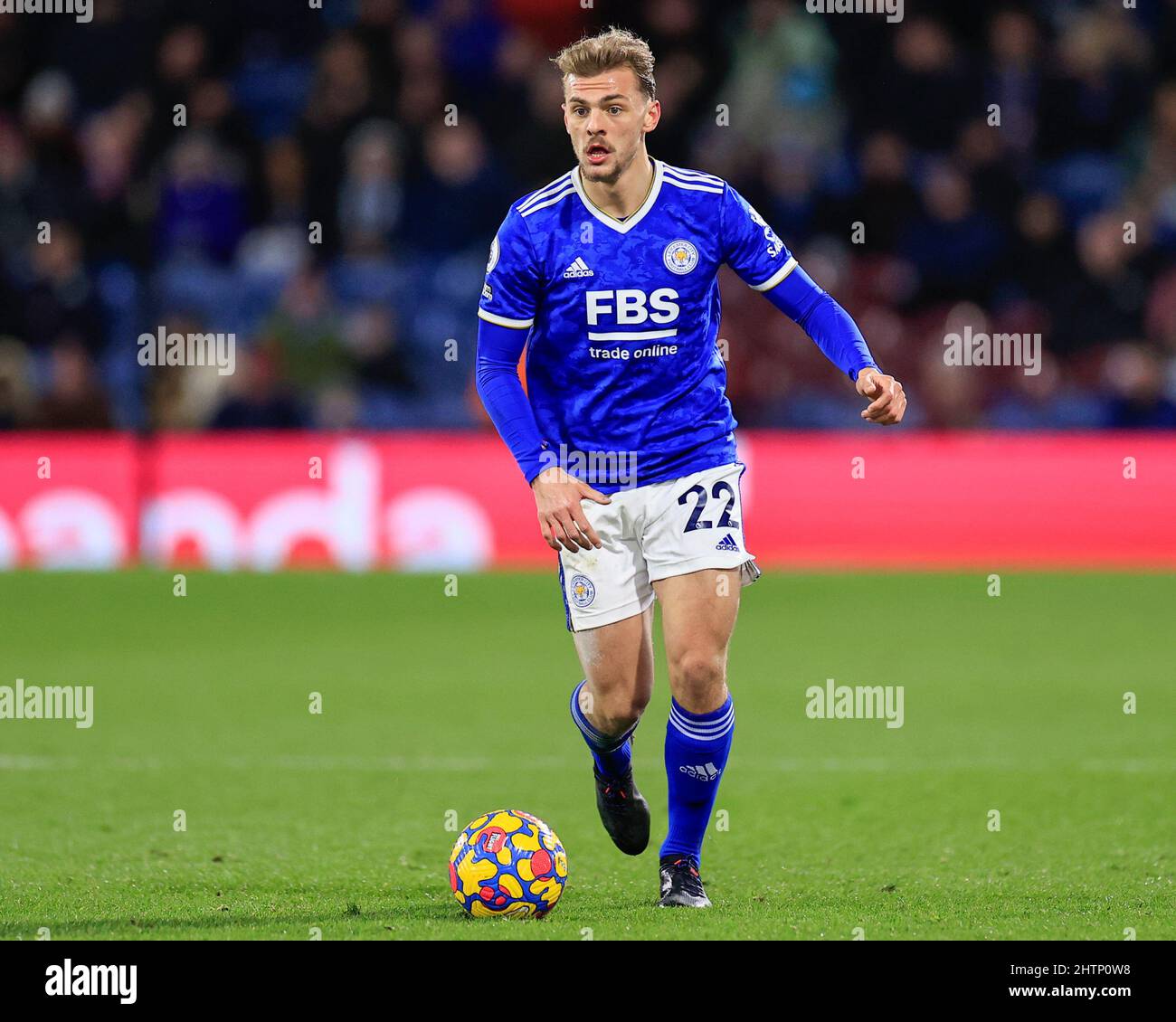 kiernan-dewsbury-hall-22-of-leicester-city-controls-the-ball-stock