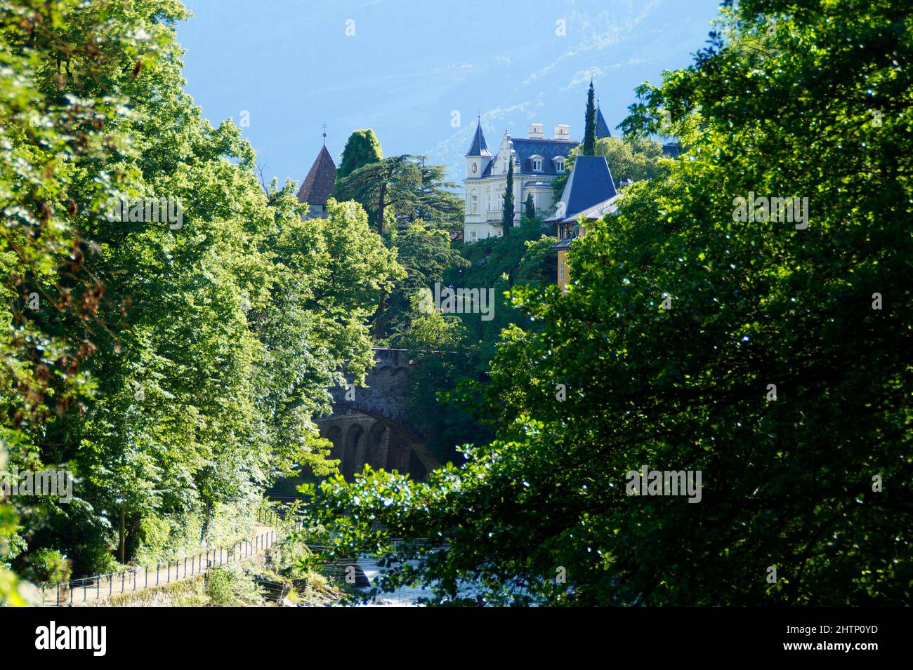 picturesque Merano with the emerald-green Passer river (Italy, Region: Trentino-Alto Adige / Südtirol, Province: South Tyrol) Stock Photo