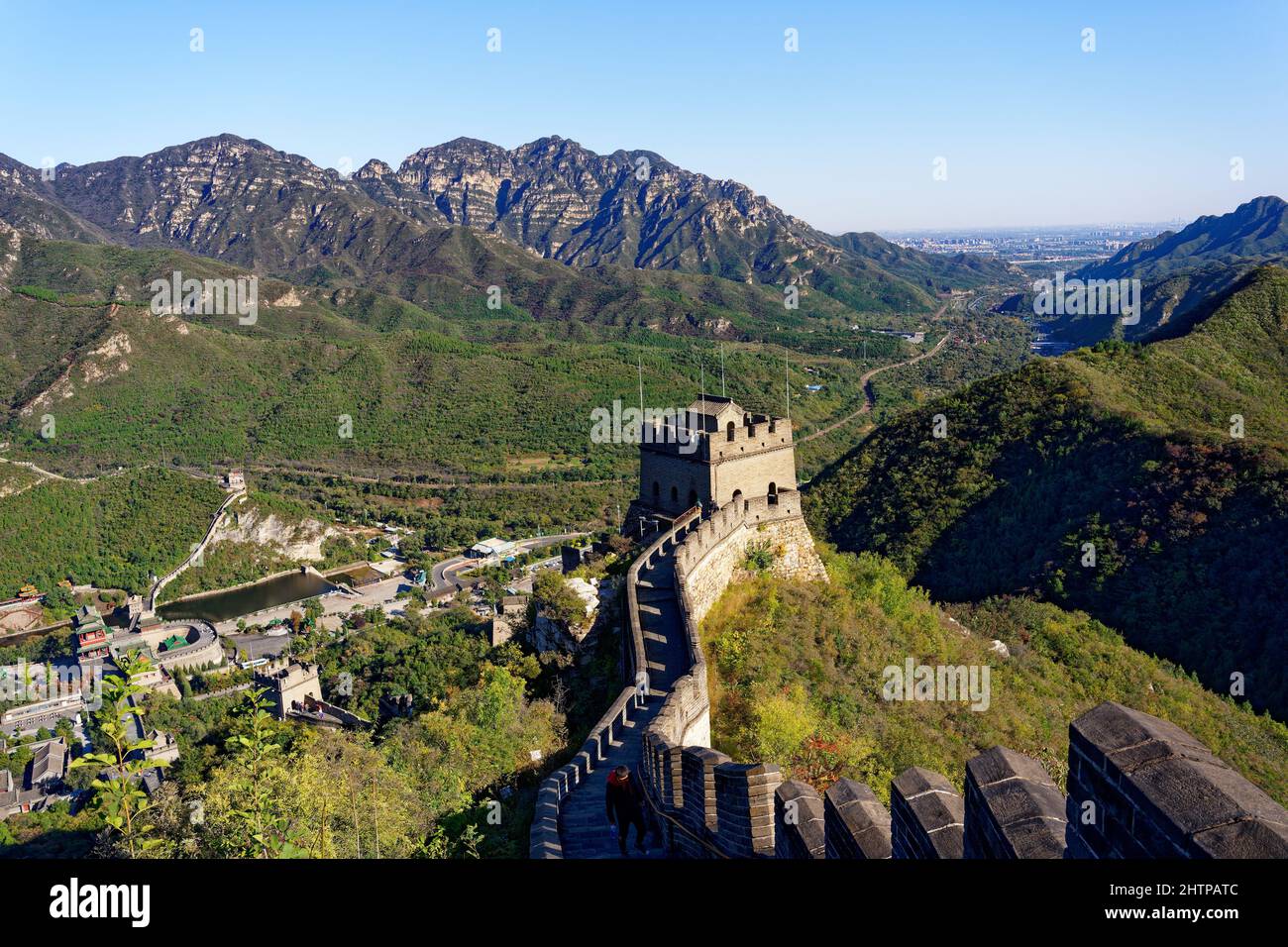 Aerial shot green mountains hi-res stock photography and images - Alamy
