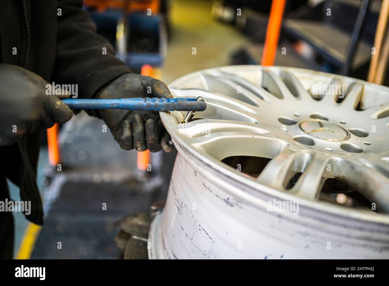 Tyre valve stem puller hires stock photography and images Alamy