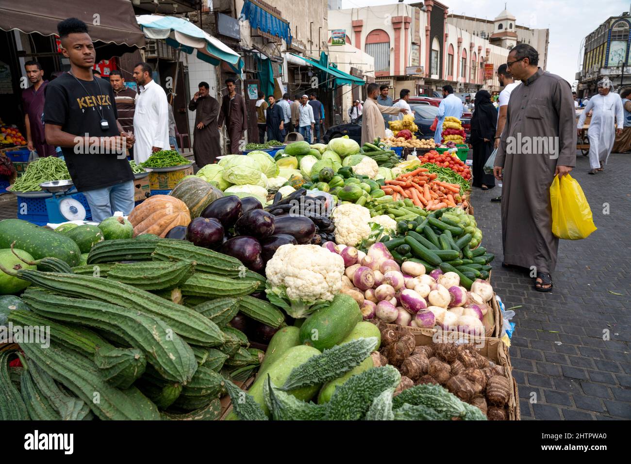 fruit and vegetable market in the old town Jeddah, Saudi Arabia. (CTK