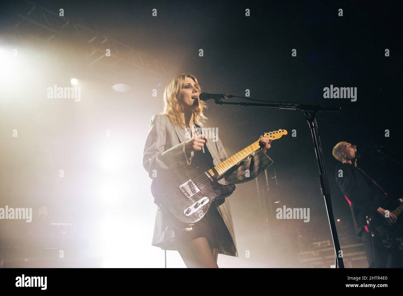 Wolf alice tour 2022 hires stock photography and images Alamy