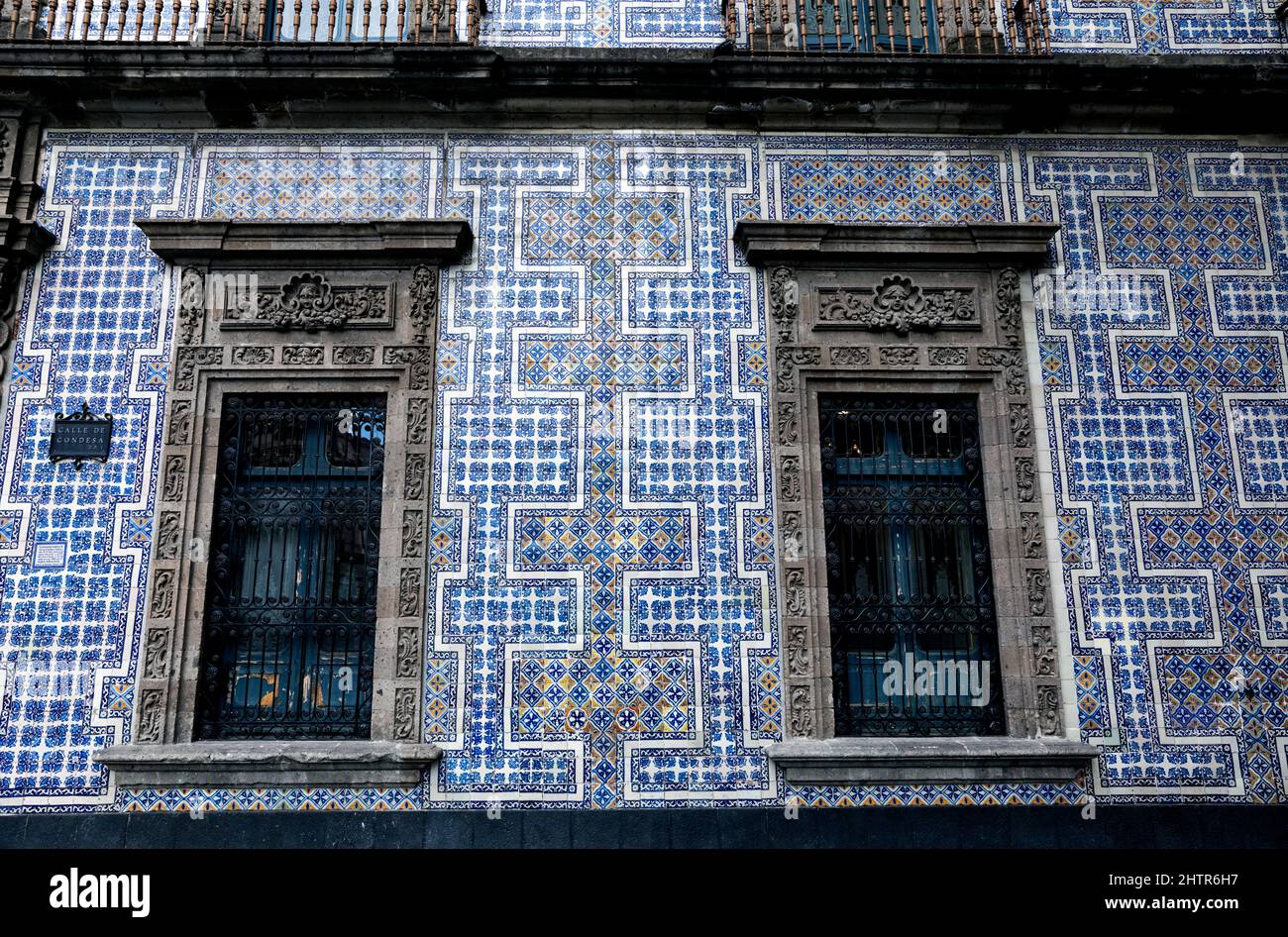 The Casa de los Azulejos or 'House of Tiles' is an 18th-century Baroque palace in Mexico City, built by the Count of the Valle de Orizaba family. Stock Photo