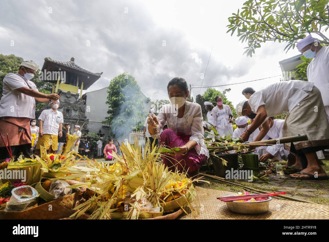 Mecaru ceremony hi-res stock photography and images - Alamy