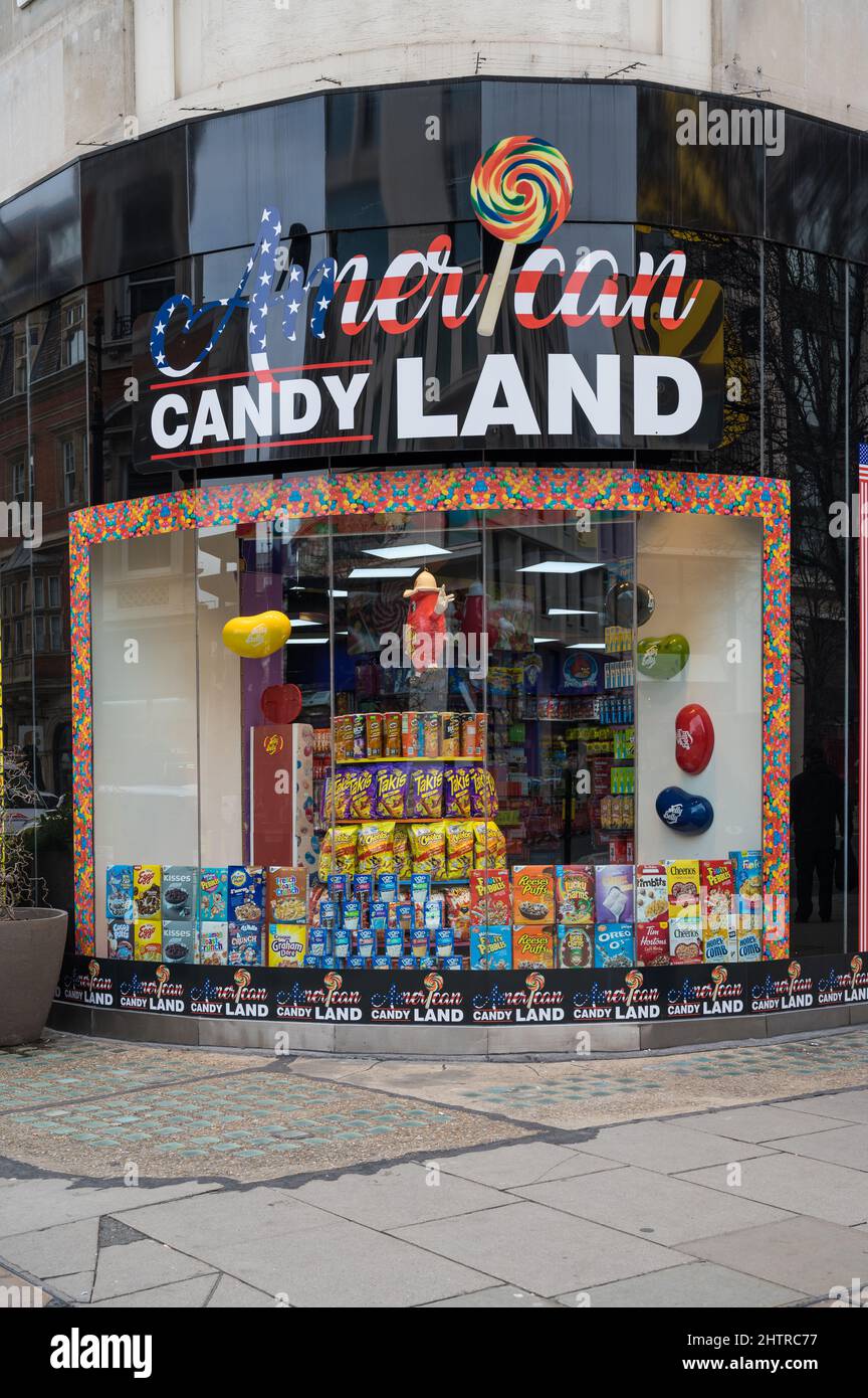 american-candy-land-confectionery-shop-oxford-street-london-england