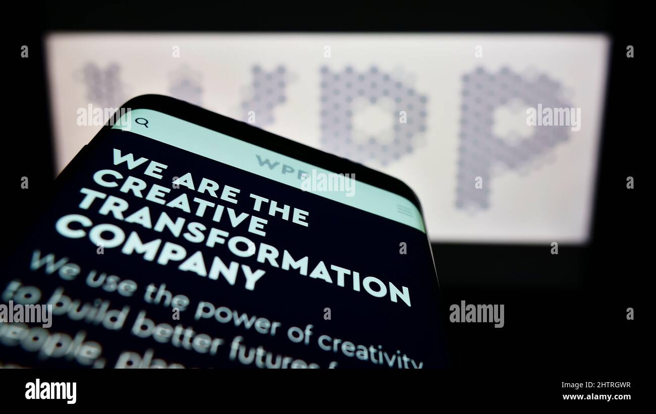 Mobile phone with webpage of British advertising company WPP plc on