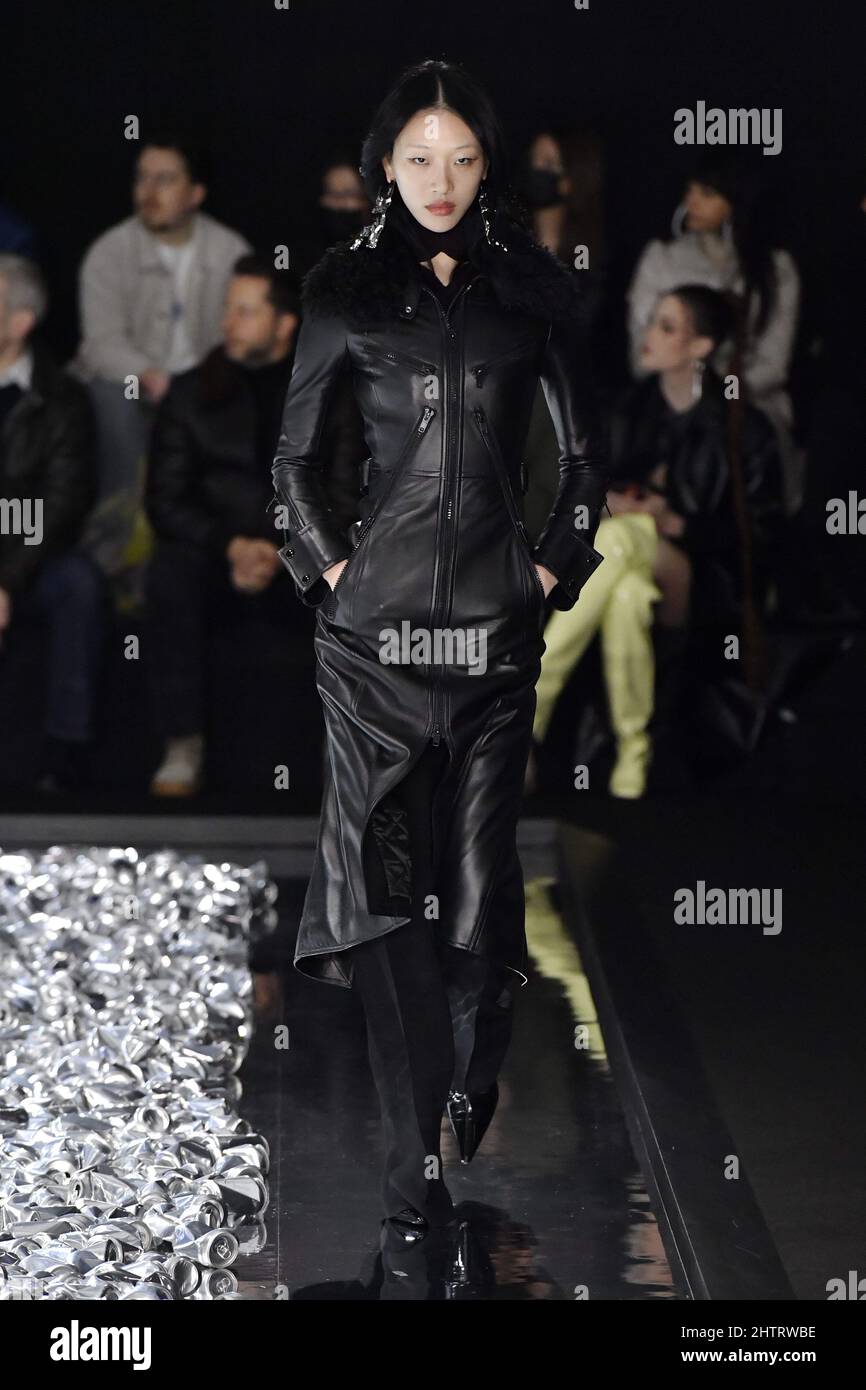 Model Sora Choi walking on the runway during the Sacai Ready to Wear  Spring/Summer 2020 show part of Paris Fashion Week on September 30, 2019 in  Paris, France. (Photo by Jonas Gustavsson/Sipa