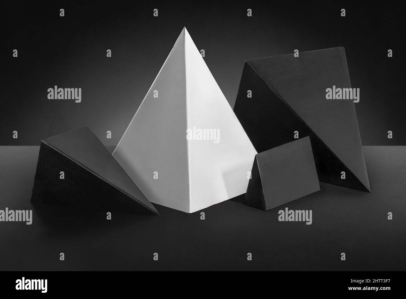 Simple geometric shapes hi-res stock photography and images - Alamy