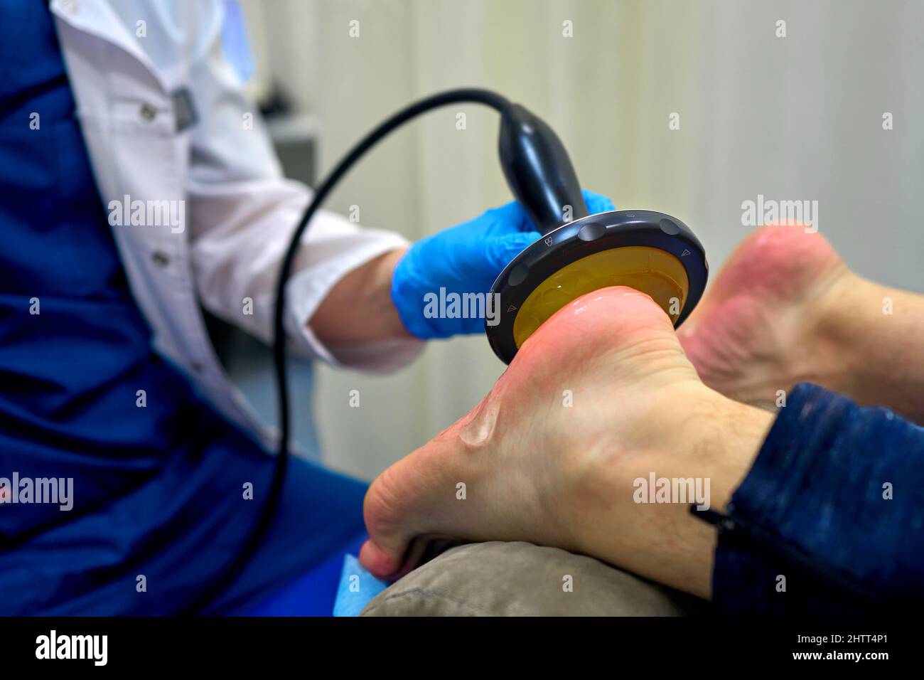 shock wave therapy procedure in the doctor's office Stock Photo Alamy