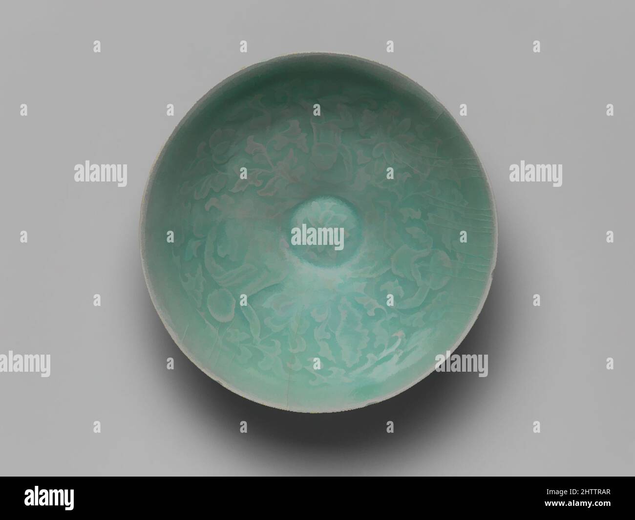 Green celadon bowl hi-res stock photography and images - Alamy