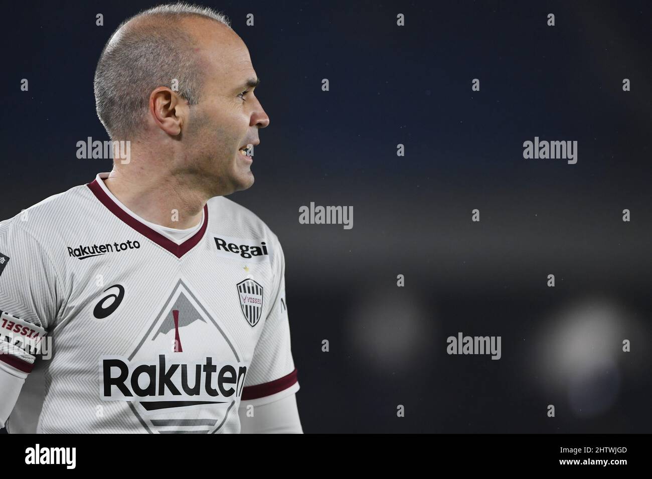 Nissan Stadium, Kanagawa, Japan. 2nd Mar, 2022. Andres Iniesta (Kobe),  MARCH 2, 2022 - Football/Soccer : 2022 J1 League match between Yokohama F.  Marinos vs Vissel Kobe at Nissan Stadium, Kanagawa, Japan.
