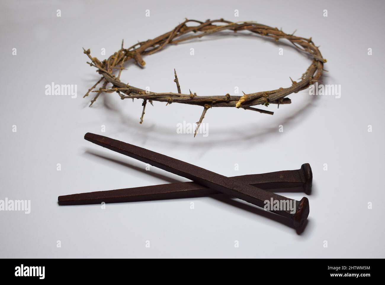 Cross crown thorns white hi-res stock photography and images - Alamy