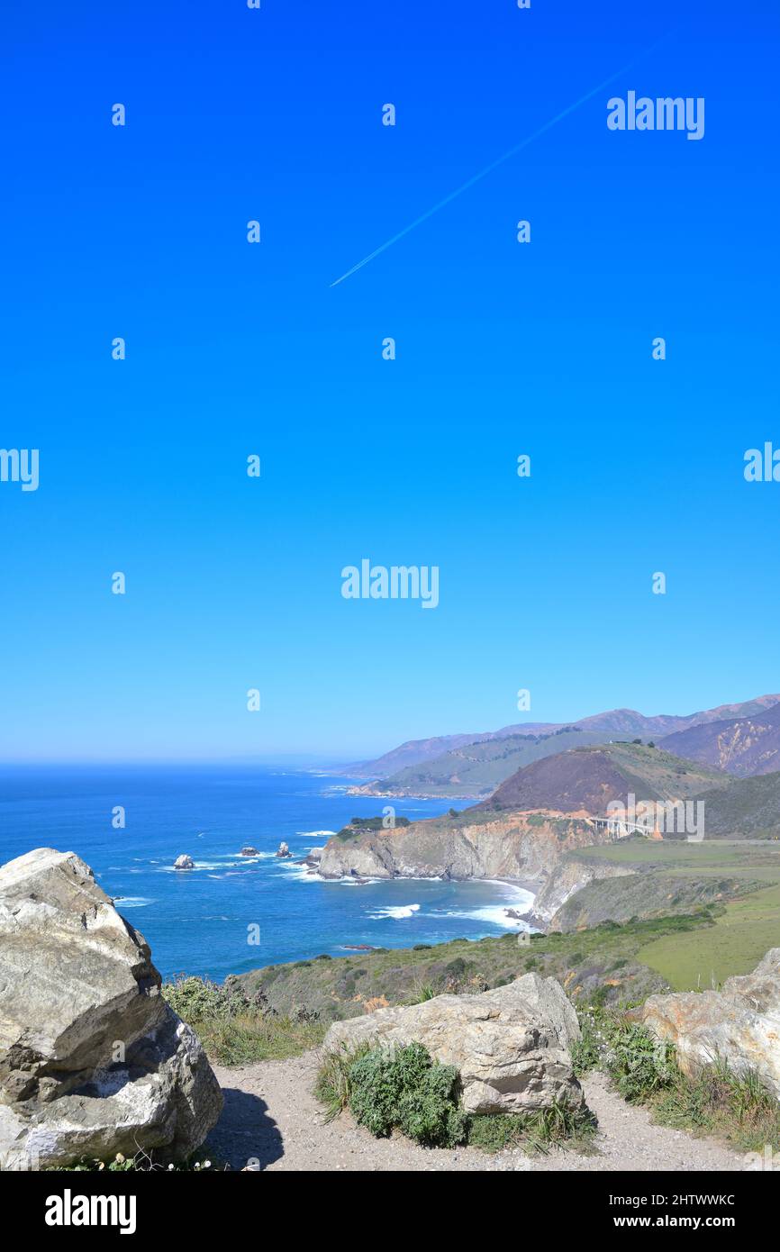 Iconic Highway 1 along the amazing Big Sur coast, Monterey county CA ...