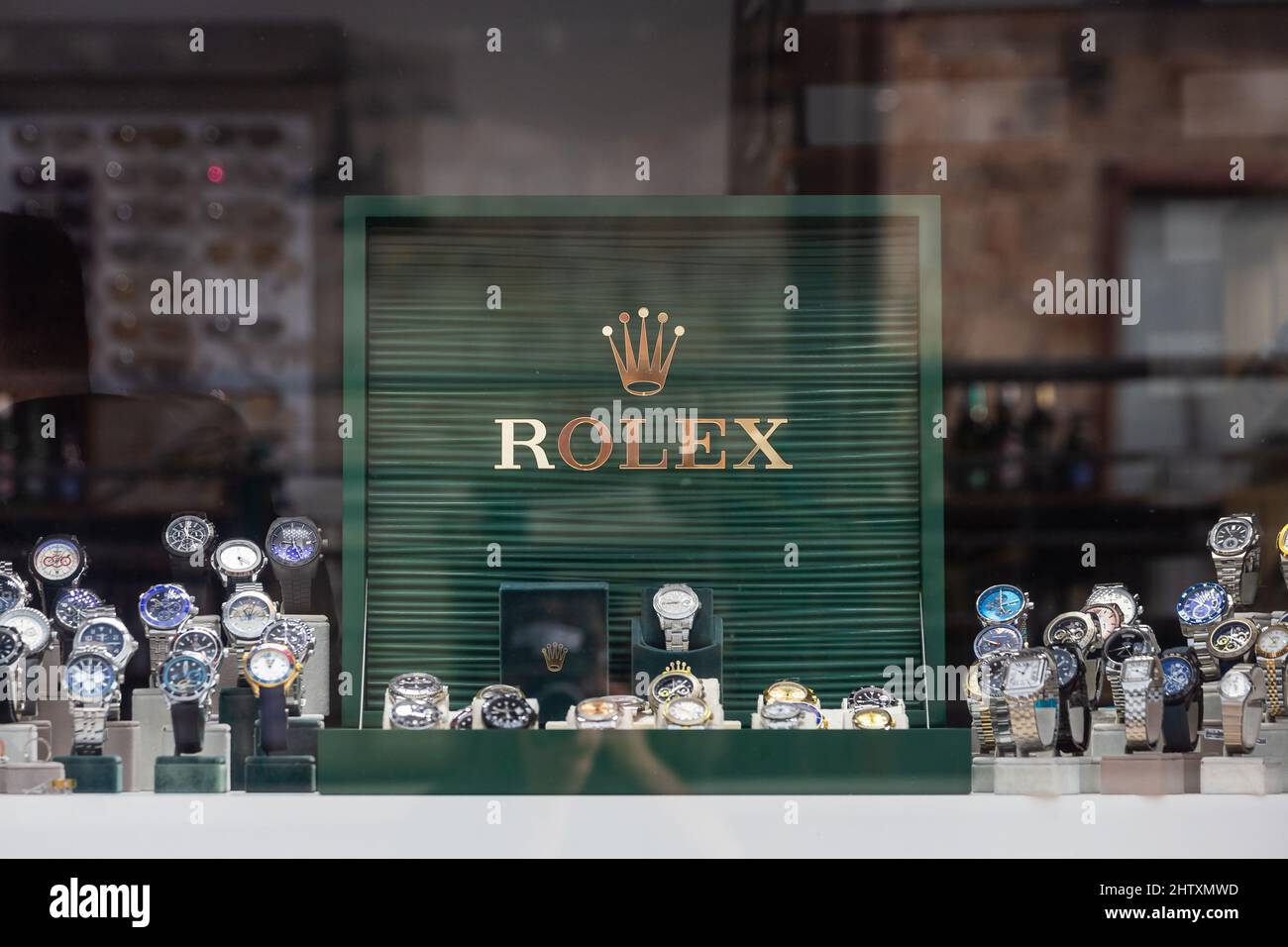 Side, Turkey – February 13 2022: Shop window with a huge selection of men's  watches Rolex Stock Photo - Alamy