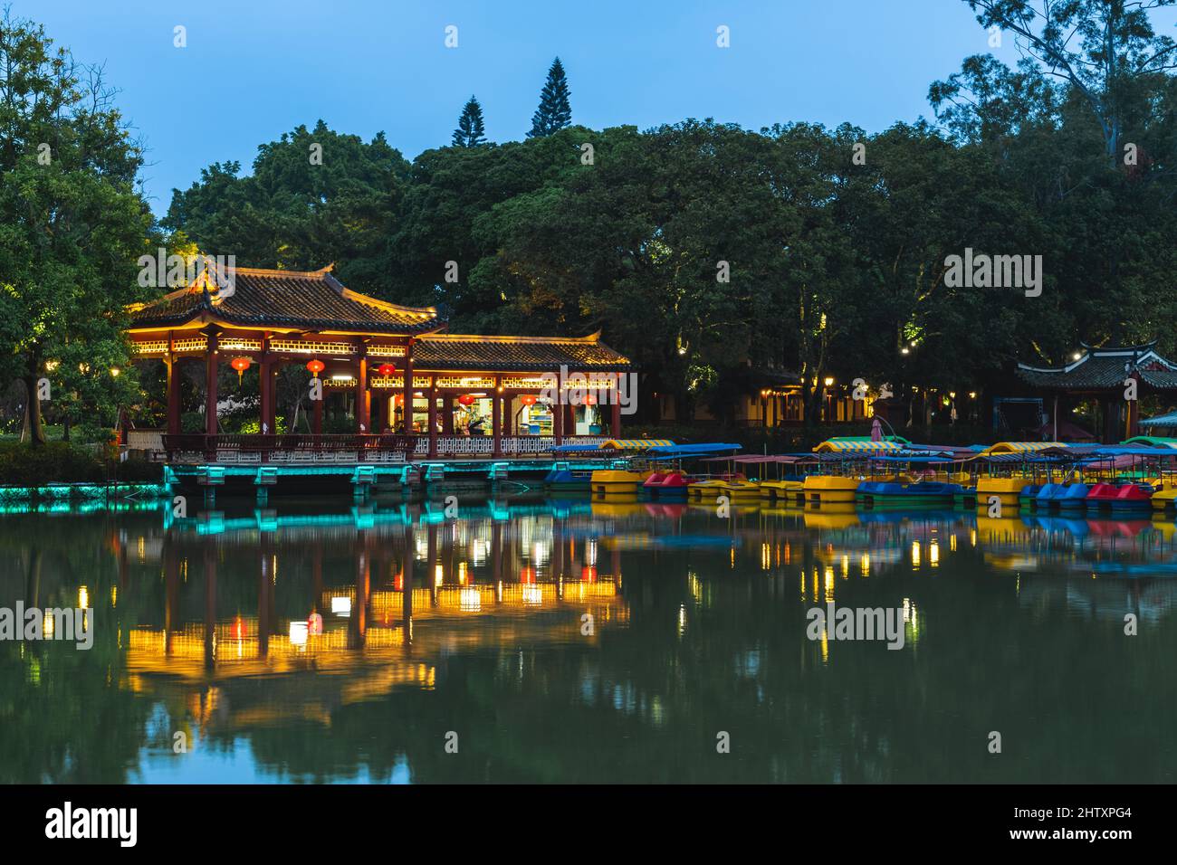 Xihu, West Lake, park located in Fuzhou of Fujian, China at night Stock Photo