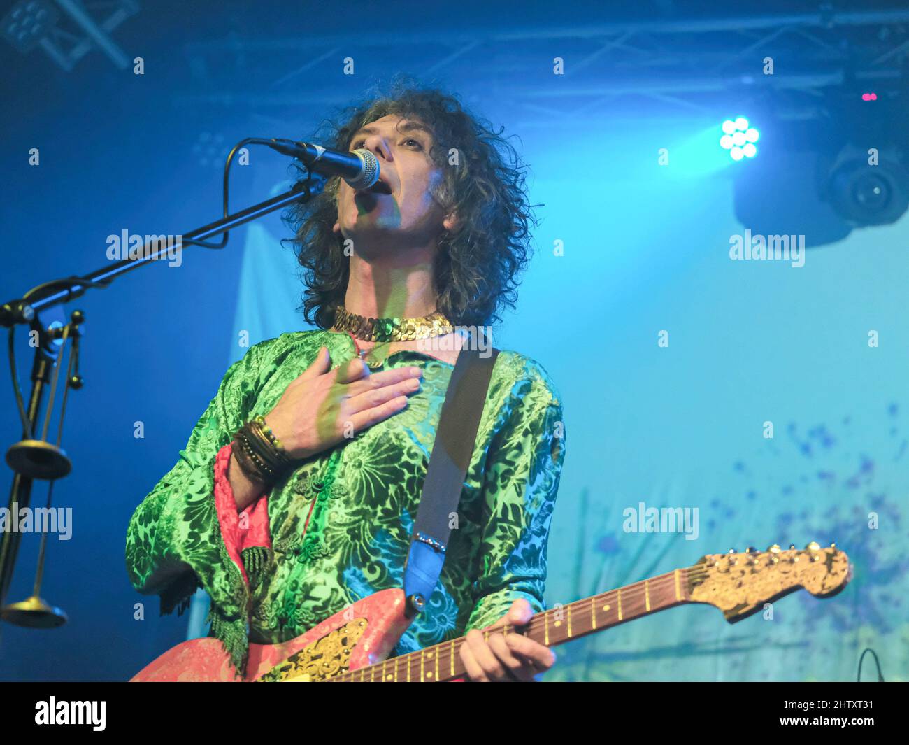 British record label hi-res stock photography and images - Alamy