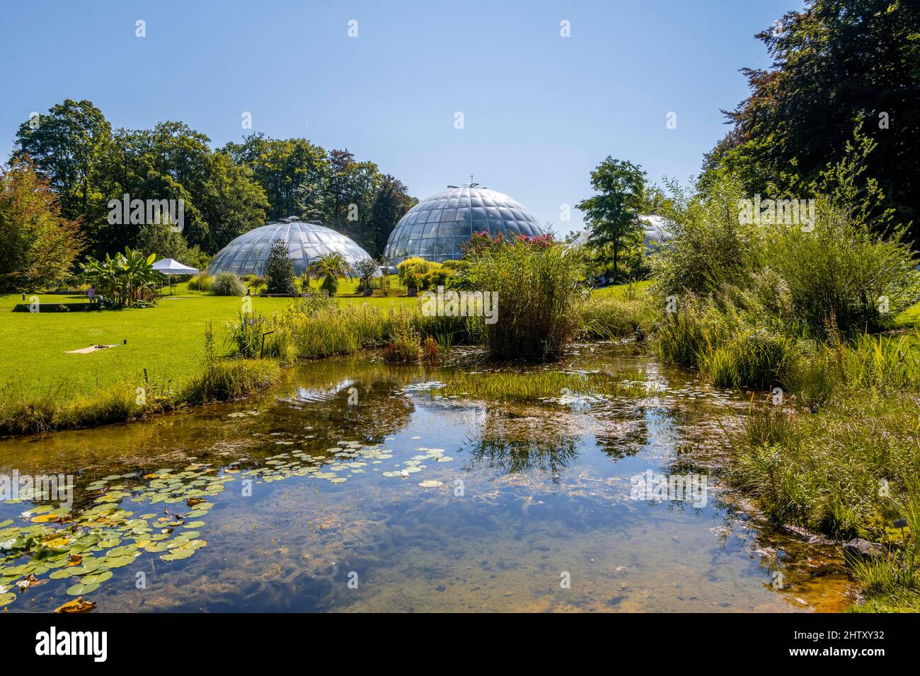 Greenhouse domes hires stock photography and images Alamy