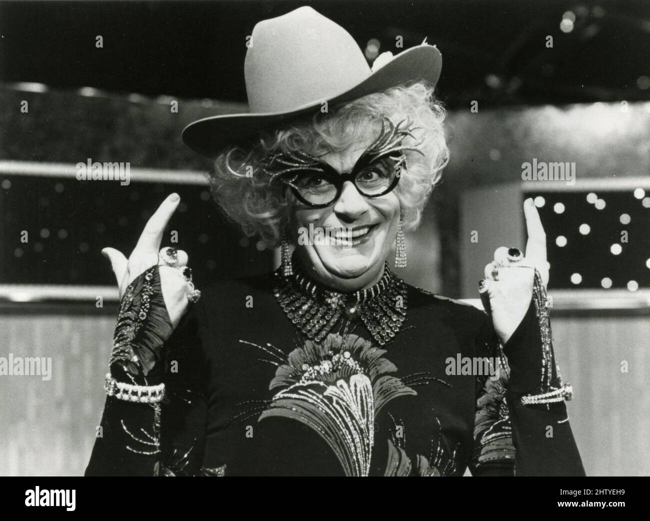 Australian actor Barry Humphries in the talk show Dame Edna, Germany 1993 Stock Photo