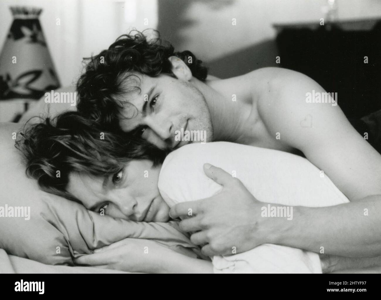 Austrian actress Aglaia Szyskowitz and actor Gedeon Burkhard in the movie Four for Venice, Germany 1998 Stock Photo