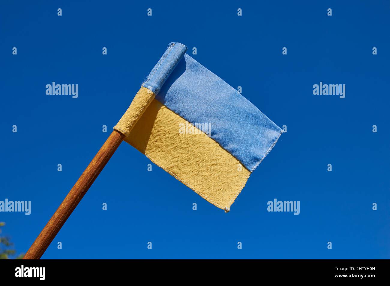 National flag of ukraine hi-res stock photography and images - Alamy