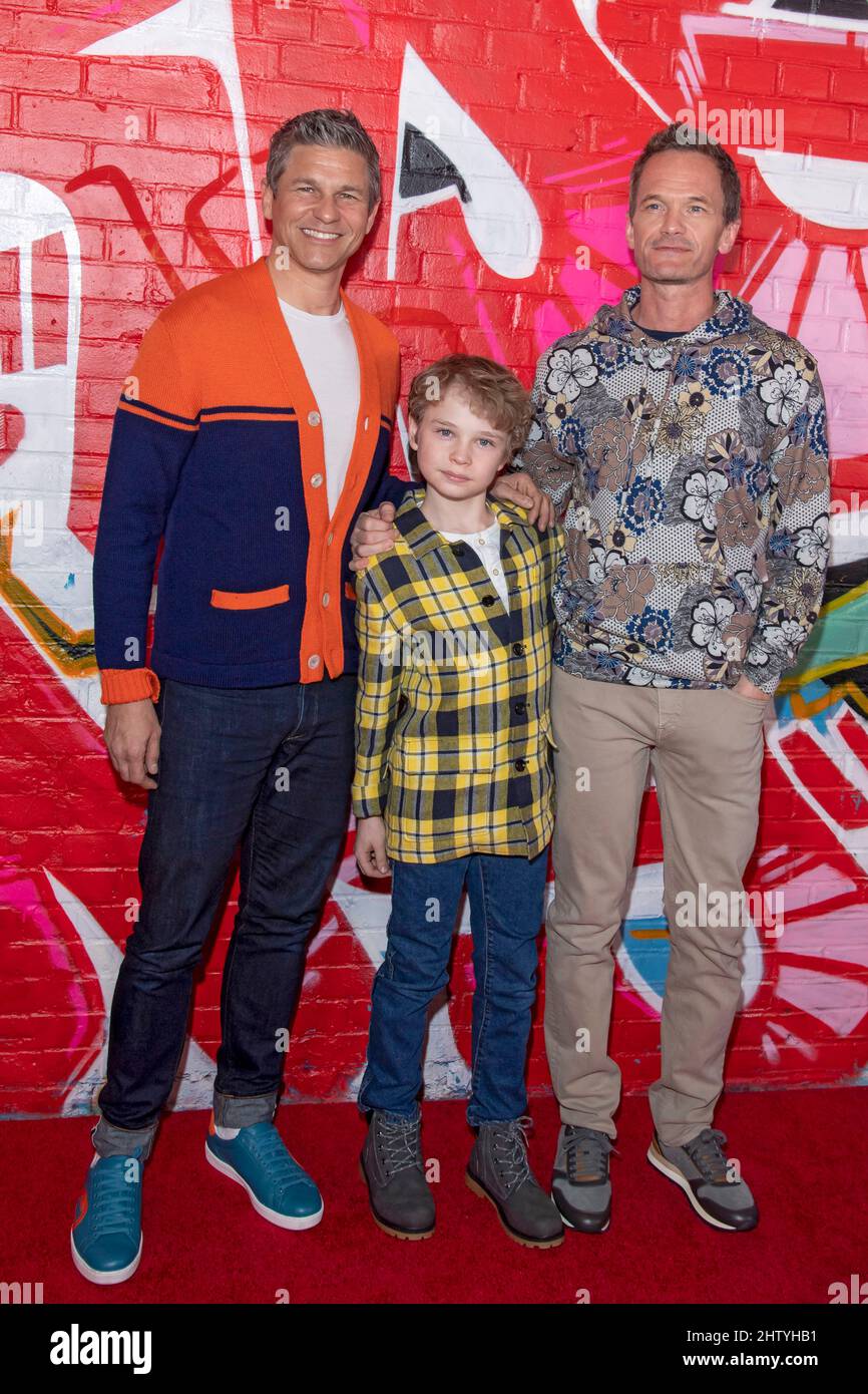 New York, United States. 02nd Mar, 2022. David Burtka, Gideon Scott Burtka-Harris and Neil Patrick Harris attend RiseNY's official grand opening celebration as New York's newest attraction, combining a soaring ride that takes visitors on a breathtaking aerial adventure over the Big Apple with immersive exhibition galleries that tell the city's story in New York City. Credit: SOPA Images Limited/Alamy Live News Stock Photo