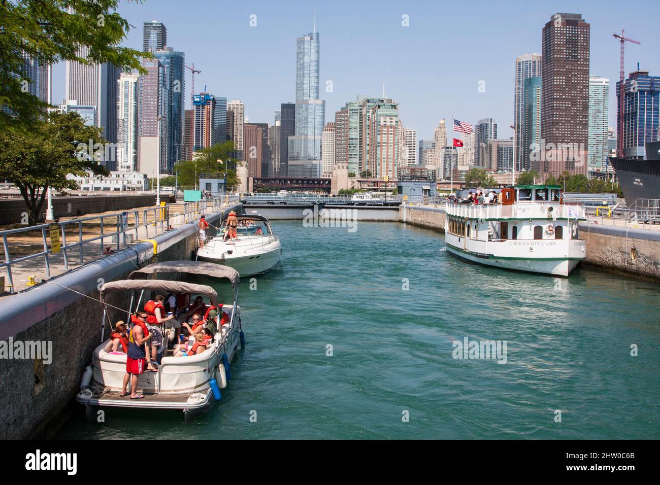 Chicago River Lock Leading to Lake Michigan. Lock Closed. Chicago ...