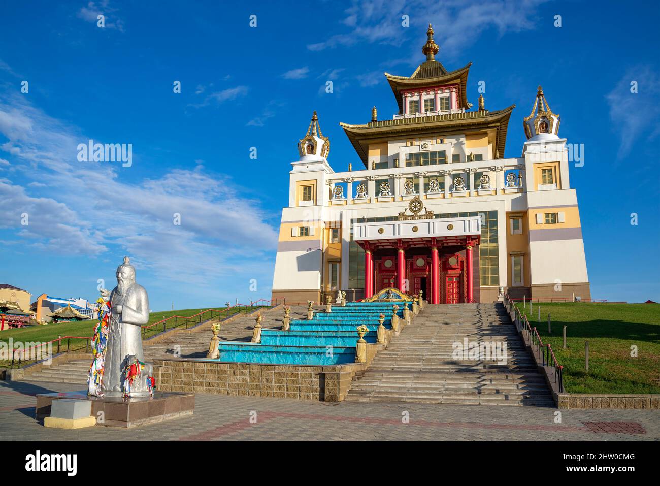 ELISTA, RUSSIA - SEPTEMBER 21, 2021: Sculpture of a White elder at the background of a Buddhist temple 'Golden Abode of Buddha Shakyamuni' Stock Photo