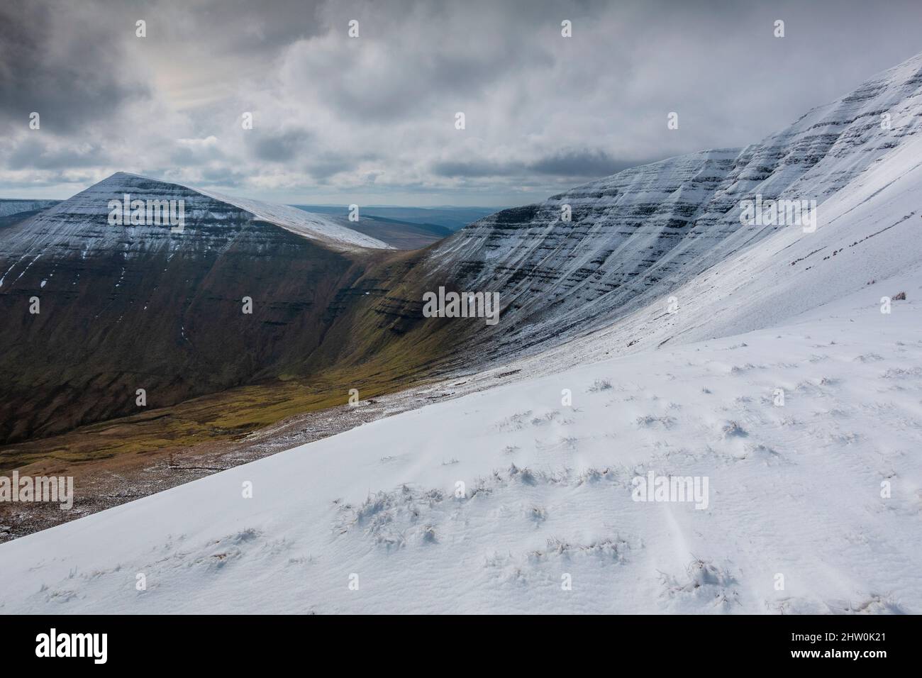 Snow covered Pen Y Fan in the Brecon Beacons National Park, Wales, UK Stock Photo
