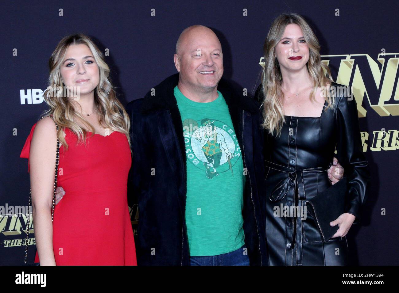 Los Angeles, CA. 2nd Mar, 2022. Autumn Chiklis, Michael Chiklis, Odessa Chiklis at arrivals for WINNING TIME: THE RISE OF THE LAKERS DYNASTY Series Premiere, The Theatre at Ace Hotel, Los Angeles, CA March 2, 2022. Credit: Priscilla Grant/Everett Collection/Alamy Live News Stock Photo