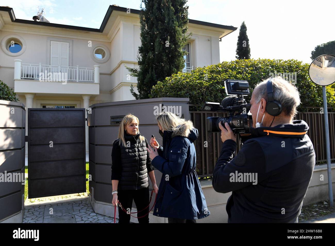 The exterior of the Ukrainian President Volodymyr Zelensky's beach house is seen in Forte dei Marmi, Italy, March 3, 2022. REUTERS/Jennifer Lorenzini Stock Photo