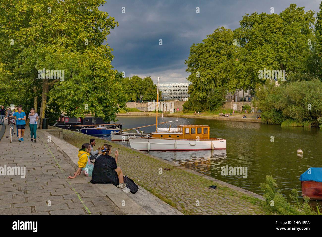 Confluence of Edre (i.e., Erdre) and Loire, Nantes, France main image 1
