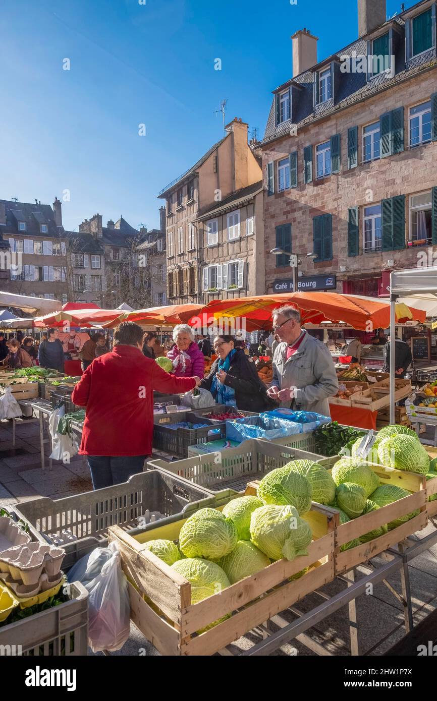 France, Aveyron, Rodez, Bourg square, market day Stock Photo
