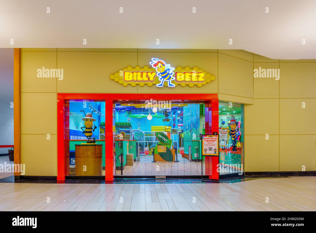 Sangertown mall hi res stock photography and images Alamy