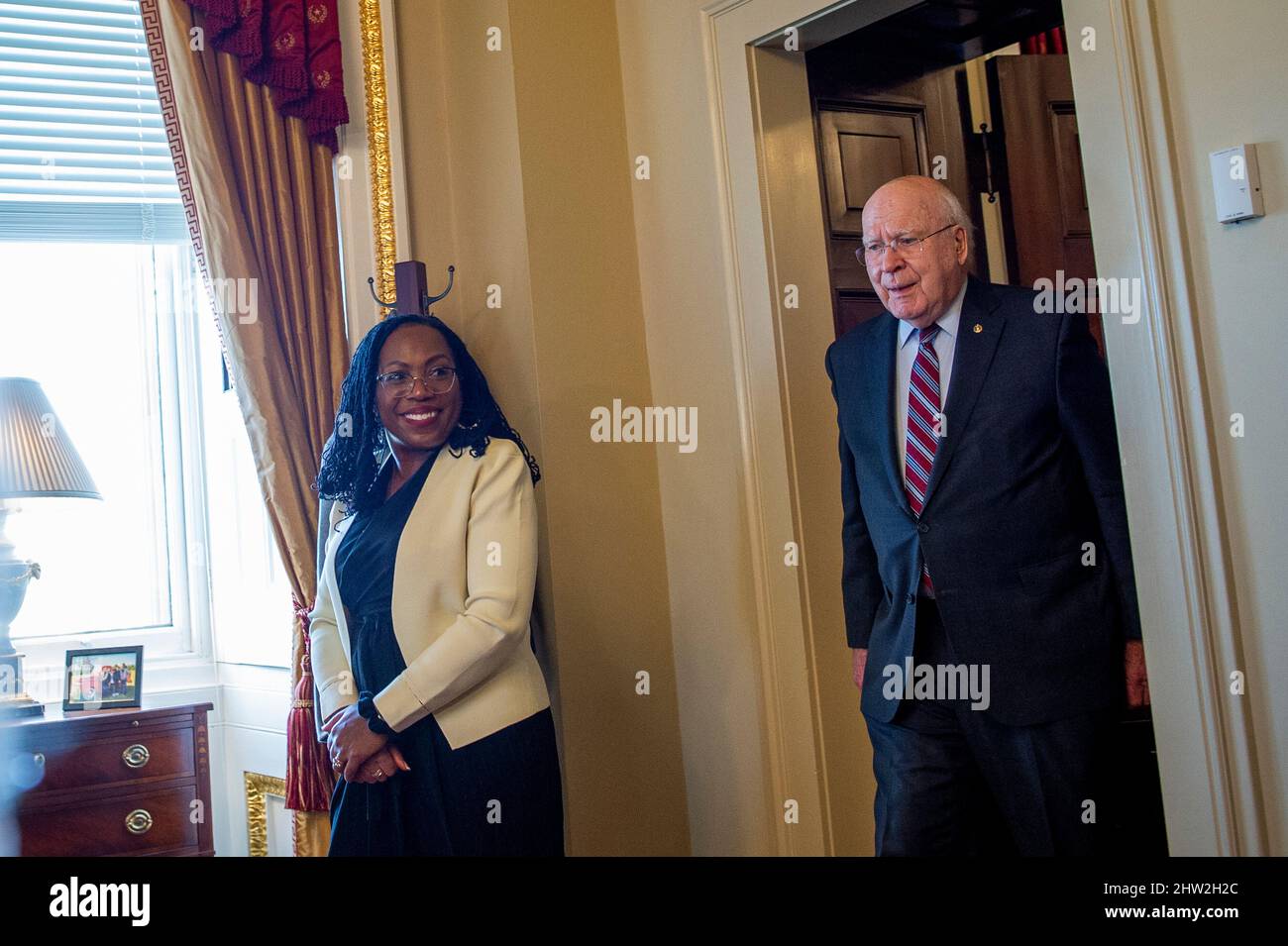 Washington, Vereinigte Staaten. 03rd Mar, 2022. United States Senator Patrick Leahy (Democrat of Vermont), right, and Supreme Court nominee Judge Ketanji Brown Jackson arrive for a meeting at the US Capitol in Washington, DC, Thursday, March 3, 2022. Credit: Rod Lamkey/CNP/dpa/Alamy Live News Stock Photo