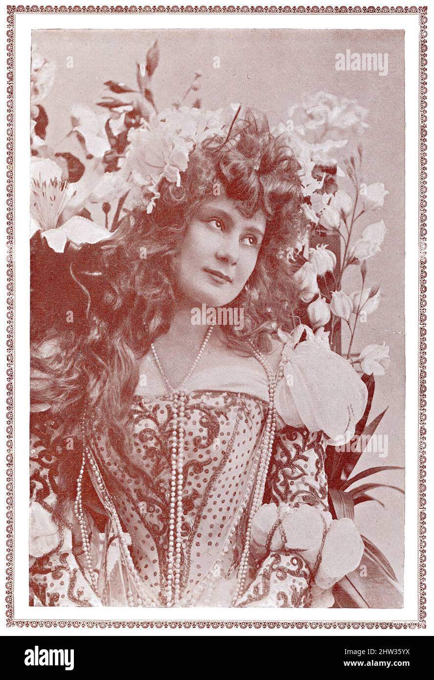 Portrait of French Actress, mime, music-hall artist and demi-mondaine - Jeanne Thylda (Jeanne Tricaud). Image from the illustrated Franco-German theater magazine 'Das Album', 1898. Stock Photo
